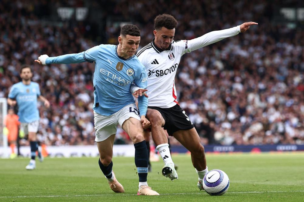 孔萨：凯恩给球队设立标准，那自然而然会激励我们